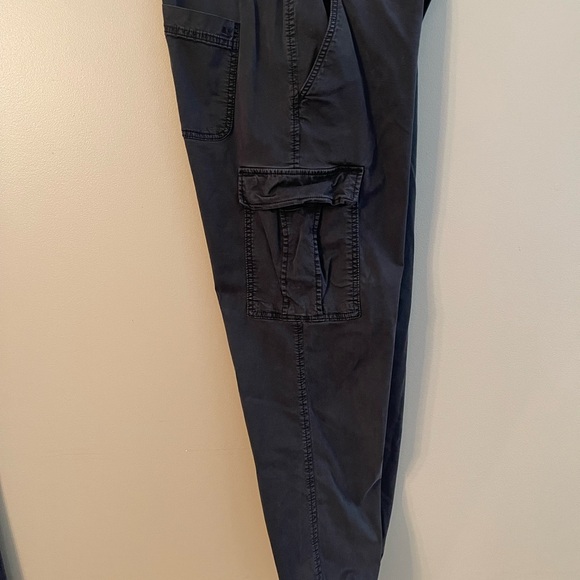 American Eagle Outfitters Women’s Comfy Cargo Pants - Charcoal - Picture 3 of 5